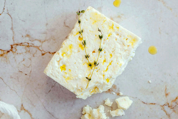 Benefits of Greek cheese in our diet